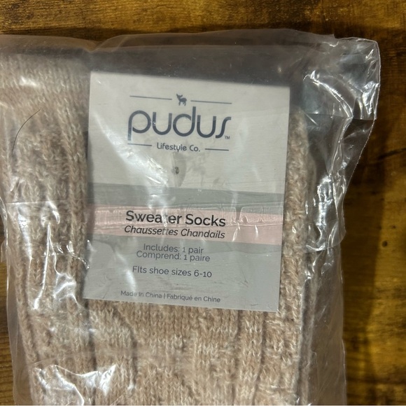 PUDUS Over the Knee Sweater Socks NEW 6-10 - Picture 4 of 5